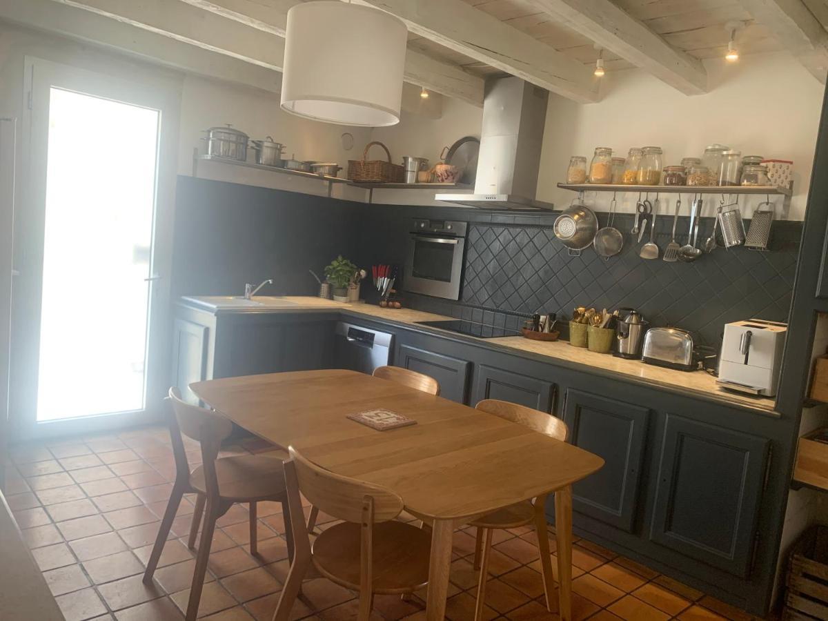 La Maison De Cerise Fourques  Eksteriør billede