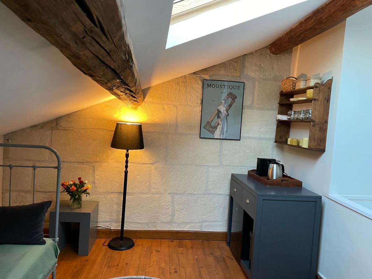La Maison De Cerise Fourques  Eksteriør billede